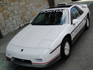Illustration for article titled eBay Find of The Day: Doug Can Into Fiero? ed.